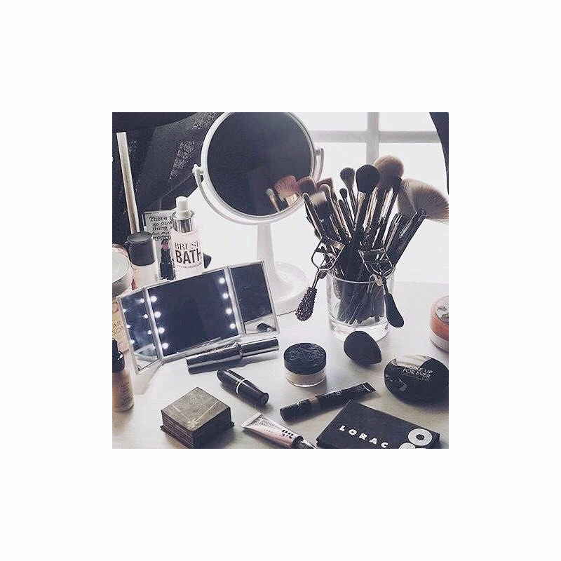 Top 10 β€οΈ Impressions Vanity Company ReveaLight Trifold LED Compact Mirror With Flip Stand, Silver π 4 Top 10 β€οΈ Impressions Vanity Company ReveaLight Trifold LED Compact Mirror With Flip Stand, Silver π - Image 4